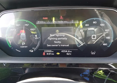 2024 Audi Q8 E-Tron Premium Quattro z USA, uszkodzony, nr VIN WA14AAGE0RB015891